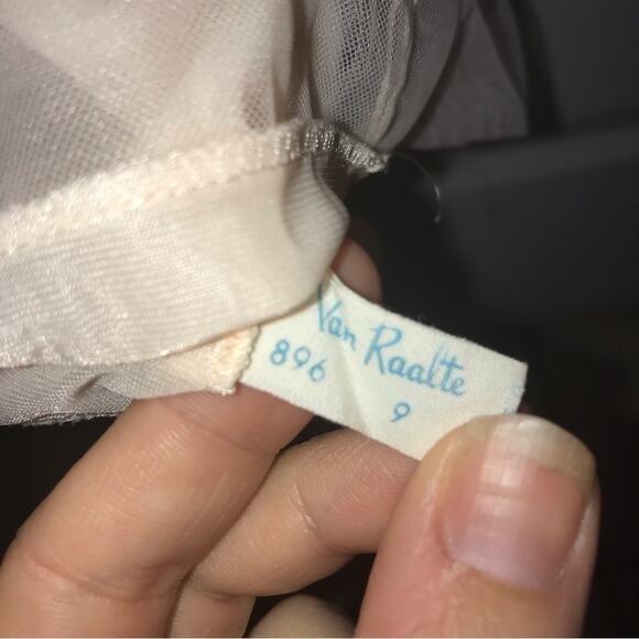 Vintage Van Raalte ‘50s sheer peach nightgown chemise size XS-S boudoir photos - Picture 9 of 9